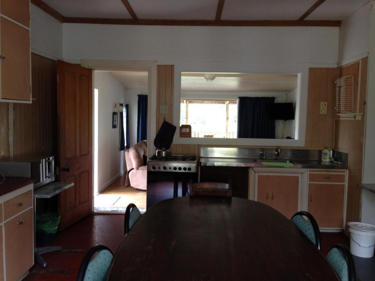 Bed and Breakfast Waipiro Bay Paradise Te Puia Экстерьер фото